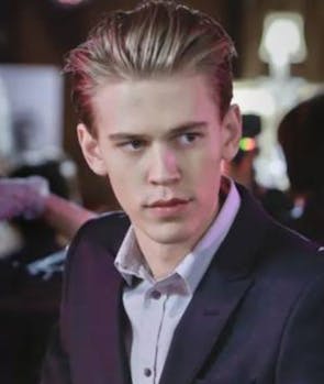 Sebastian Kydd in 'The Carrie Diaries'