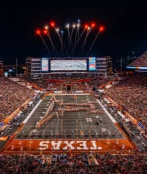 Darrell K Royal–Texas Memorial Stadium (Texas)