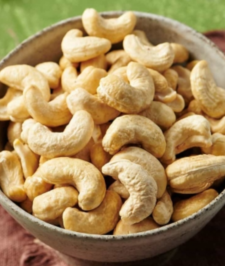 Cashews