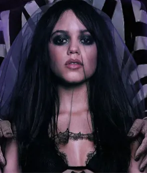 Astrid Deetz (Beetlejuice Beetlejuice)