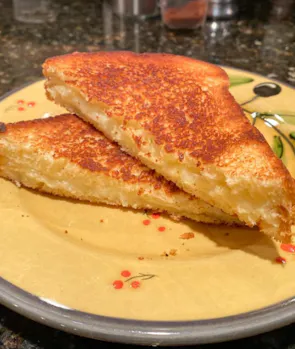 Grilled Cheese / Quesadilla